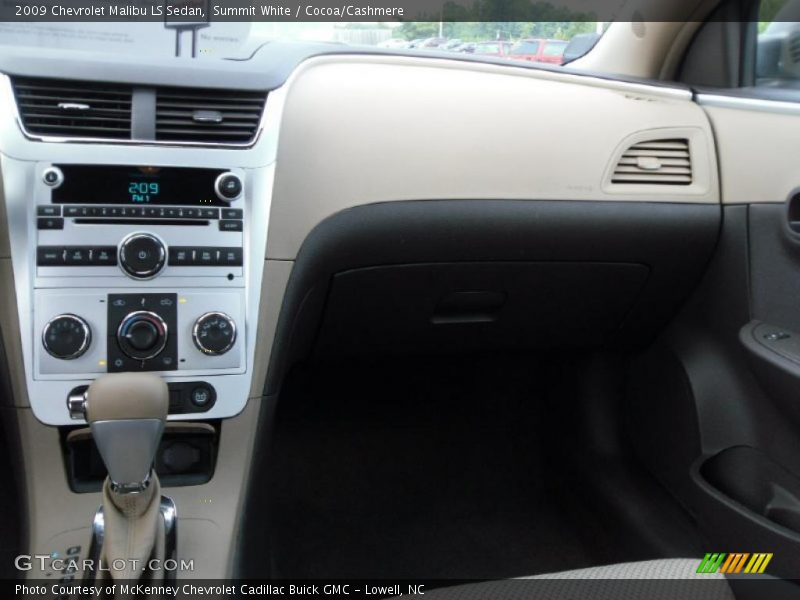 Summit White / Cocoa/Cashmere 2009 Chevrolet Malibu LS Sedan
