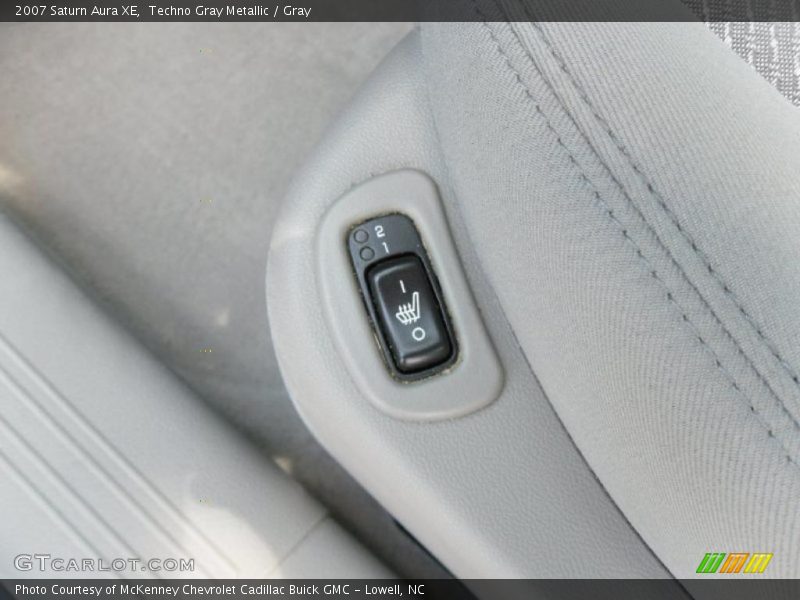 Techno Gray Metallic / Gray 2007 Saturn Aura XE