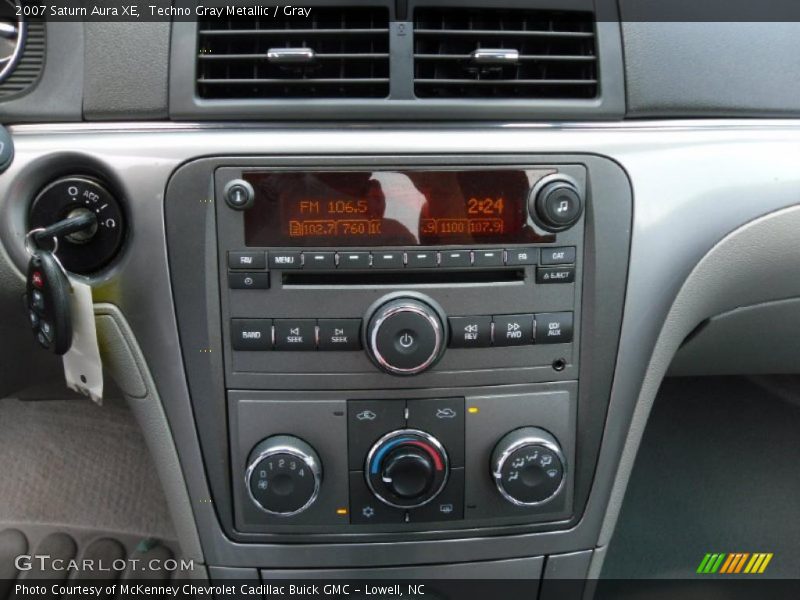 Techno Gray Metallic / Gray 2007 Saturn Aura XE