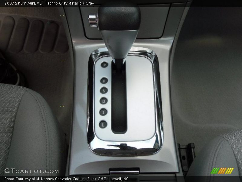 Techno Gray Metallic / Gray 2007 Saturn Aura XE