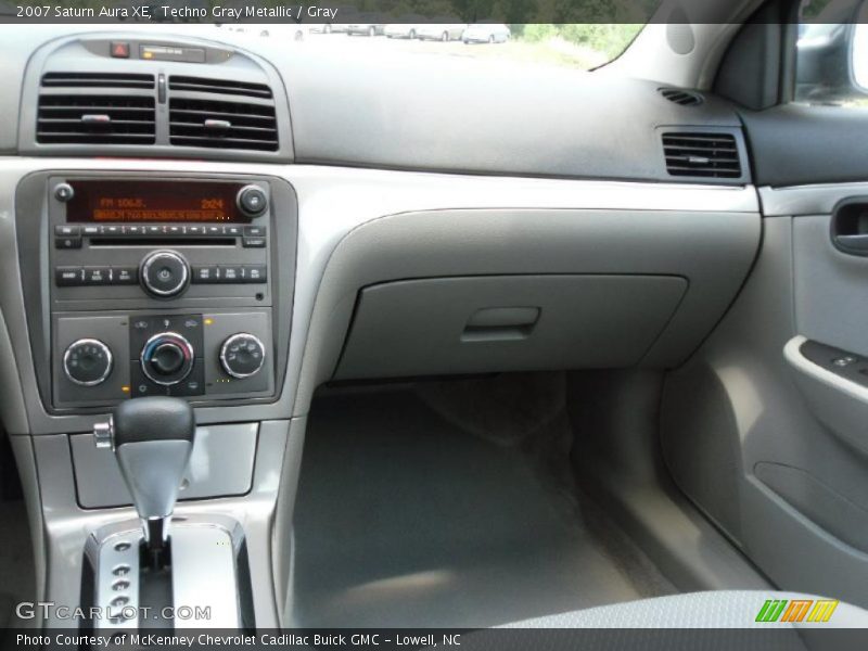 Techno Gray Metallic / Gray 2007 Saturn Aura XE