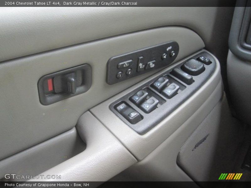Dark Gray Metallic / Gray/Dark Charcoal 2004 Chevrolet Tahoe LT 4x4