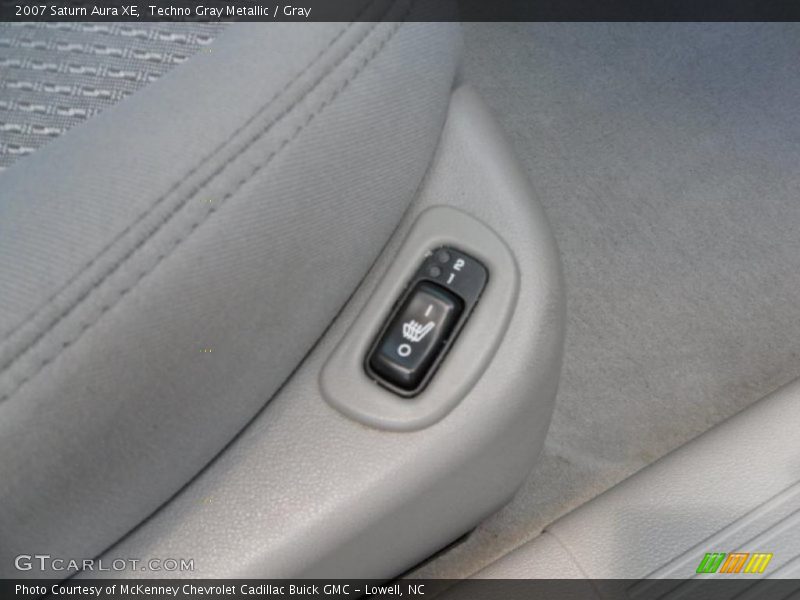 Techno Gray Metallic / Gray 2007 Saturn Aura XE