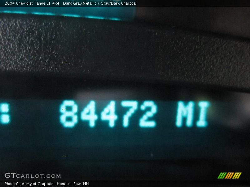 Dark Gray Metallic / Gray/Dark Charcoal 2004 Chevrolet Tahoe LT 4x4