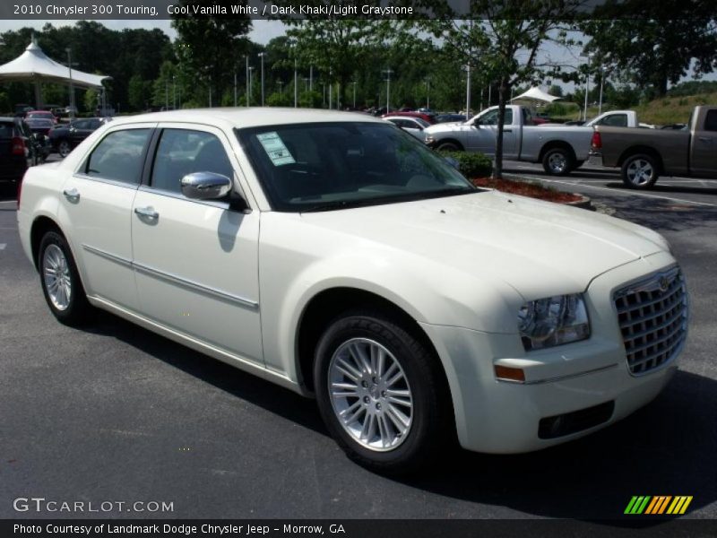 Cool Vanilla White / Dark Khaki/Light Graystone 2010 Chrysler 300 Touring