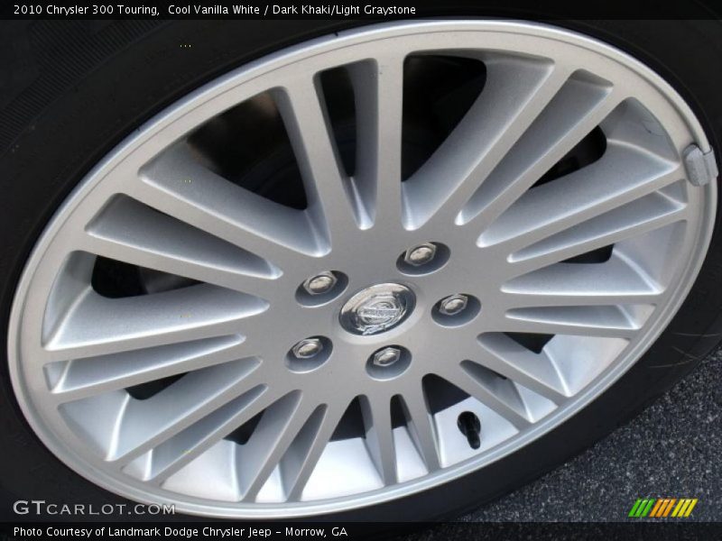Cool Vanilla White / Dark Khaki/Light Graystone 2010 Chrysler 300 Touring