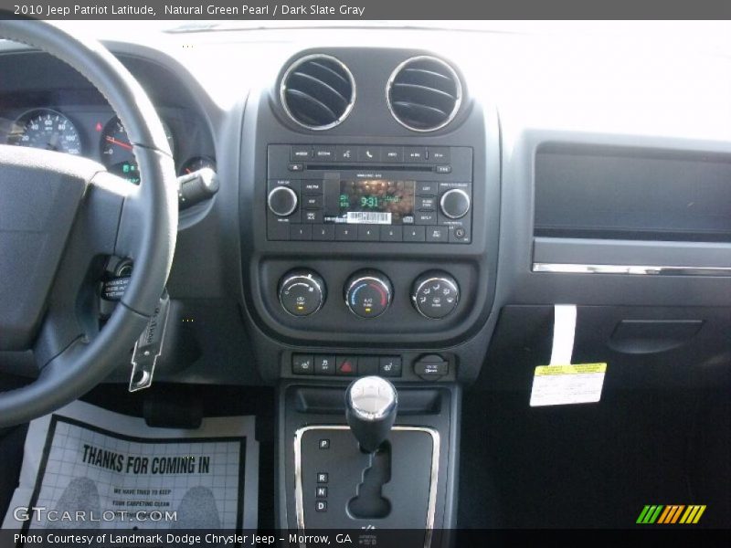 Natural Green Pearl / Dark Slate Gray 2010 Jeep Patriot Latitude