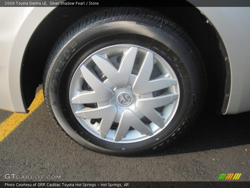 Silver Shadow Pearl / Stone 2009 Toyota Sienna LE