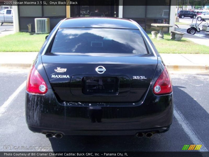 Onyx Black / Black 2005 Nissan Maxima 3.5 SL