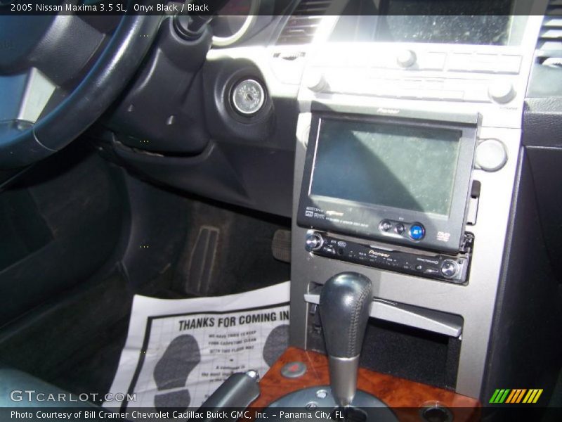 Onyx Black / Black 2005 Nissan Maxima 3.5 SL