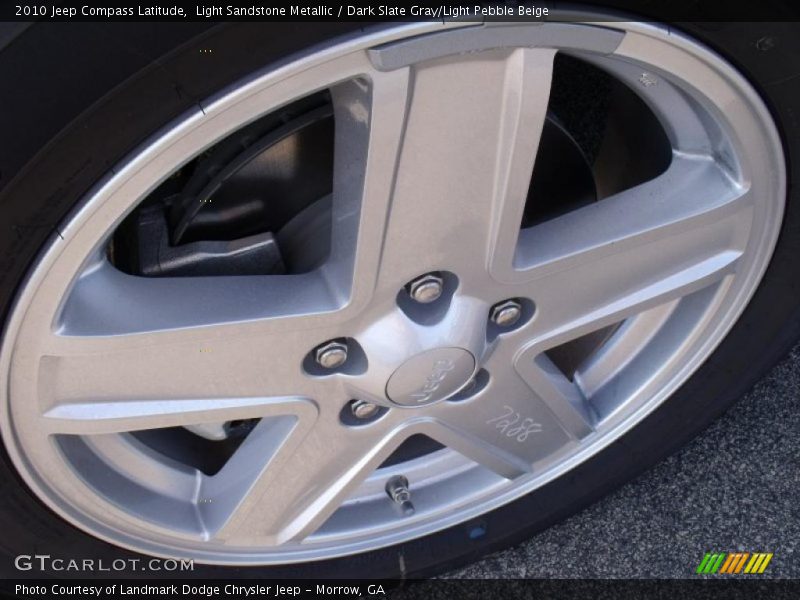 Light Sandstone Metallic / Dark Slate Gray/Light Pebble Beige 2010 Jeep Compass Latitude