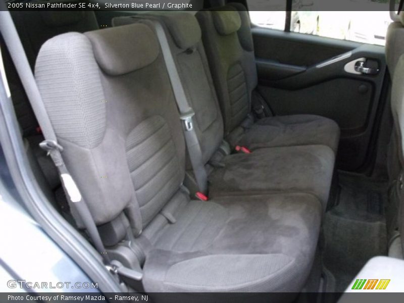 Silverton Blue Pearl / Graphite 2005 Nissan Pathfinder SE 4x4