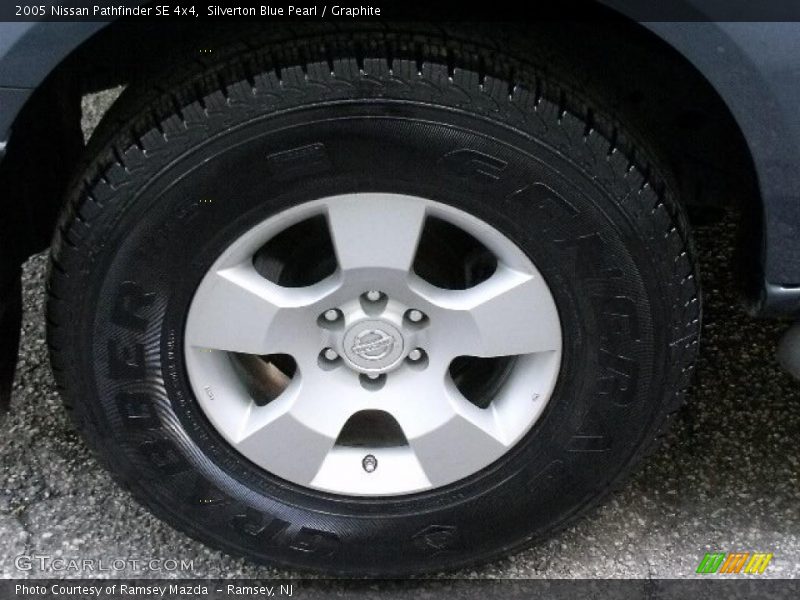 Silverton Blue Pearl / Graphite 2005 Nissan Pathfinder SE 4x4