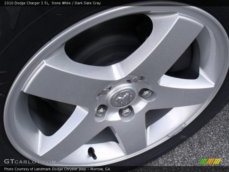 Stone White / Dark Slate Gray 2010 Dodge Charger 3.5L
