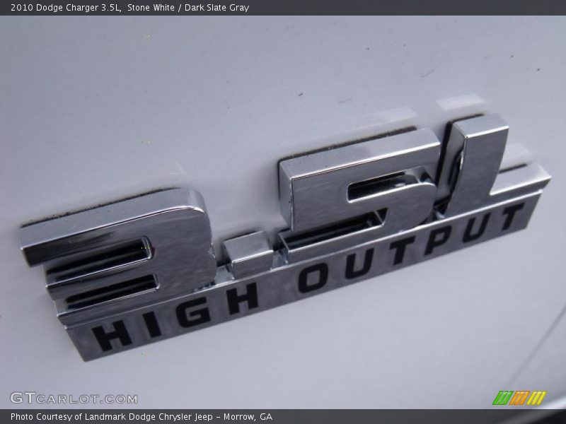Stone White / Dark Slate Gray 2010 Dodge Charger 3.5L