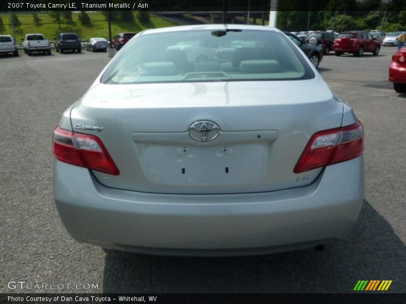 Titanium Metallic / Ash 2007 Toyota Camry LE