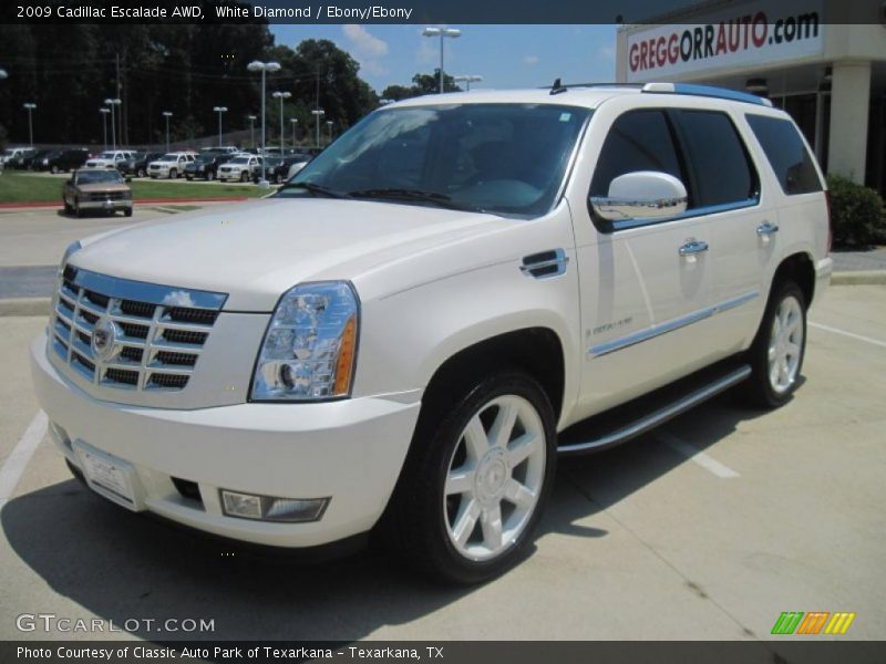 White Diamond / Ebony/Ebony 2009 Cadillac Escalade AWD