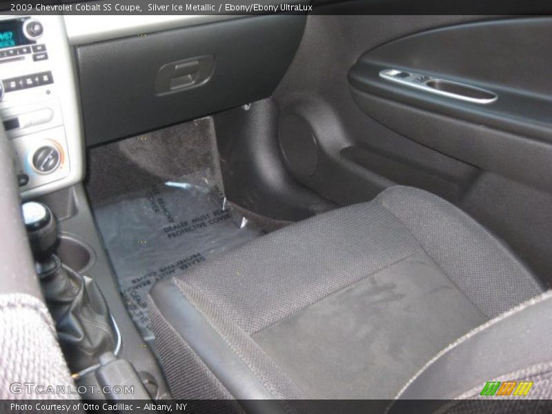 Silver Ice Metallic / Ebony/Ebony UltraLux 2009 Chevrolet Cobalt SS Coupe