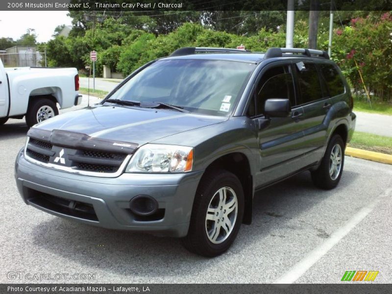 Titanium Gray Pearl / Charcoal 2006 Mitsubishi Endeavor LS