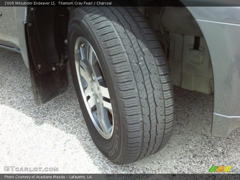 Titanium Gray Pearl / Charcoal 2006 Mitsubishi Endeavor LS