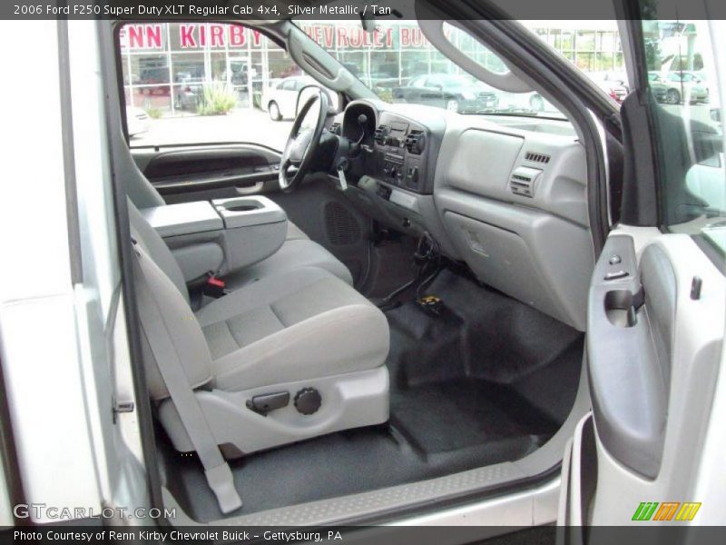 Silver Metallic / Tan 2006 Ford F250 Super Duty XLT Regular Cab 4x4