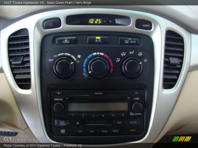 Oasis Green Pearl / Ivory Beige 2007 Toyota Highlander V6
