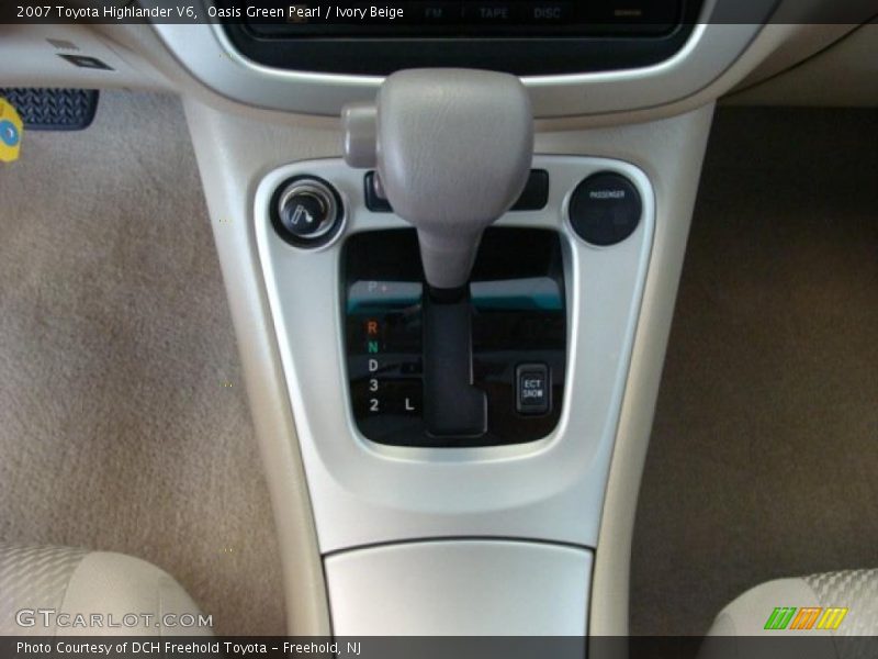 Oasis Green Pearl / Ivory Beige 2007 Toyota Highlander V6