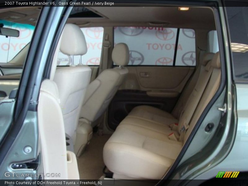 Oasis Green Pearl / Ivory Beige 2007 Toyota Highlander V6