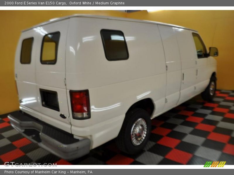 Oxford White / Medium Graphite 2000 Ford E Series Van E150 Cargo