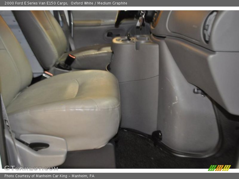 Oxford White / Medium Graphite 2000 Ford E Series Van E150 Cargo
