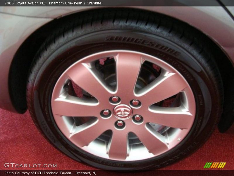 Phantom Gray Pearl / Graphite 2006 Toyota Avalon XLS