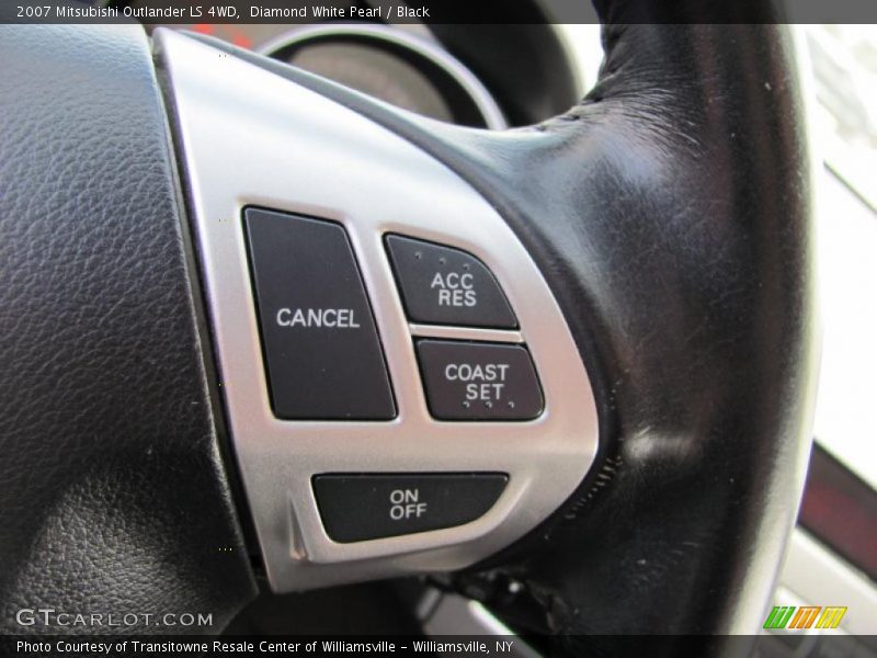 Diamond White Pearl / Black 2007 Mitsubishi Outlander LS 4WD