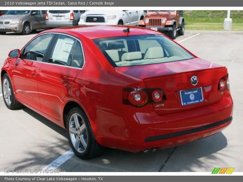 Salsa Red / Cornsilk Beige 2010 Volkswagen Jetta TDI Sedan