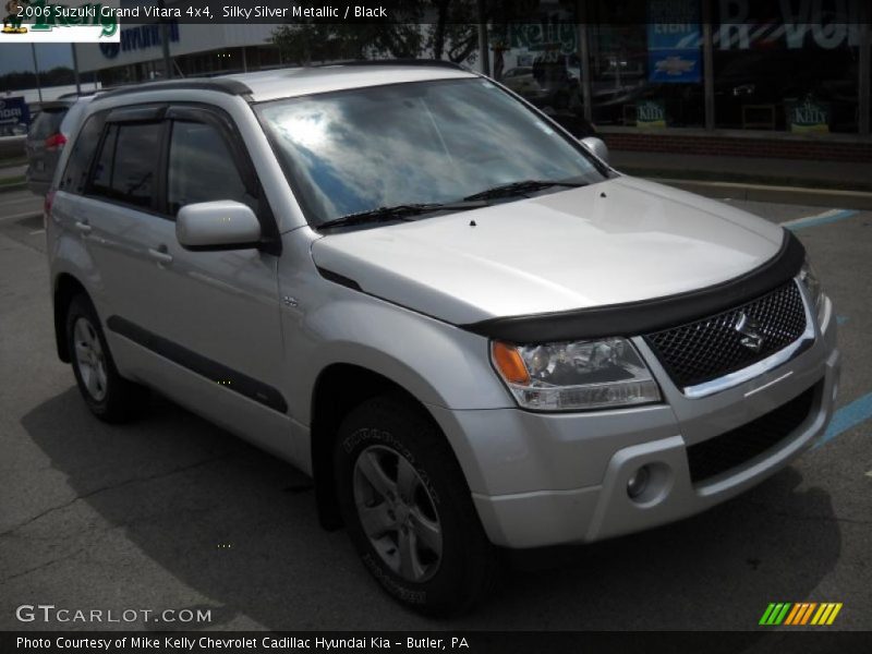 Silky Silver Metallic / Black 2006 Suzuki Grand Vitara 4x4