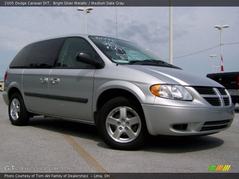 Bright Silver Metallic / Medium Slate Gray 2005 Dodge Caravan SXT