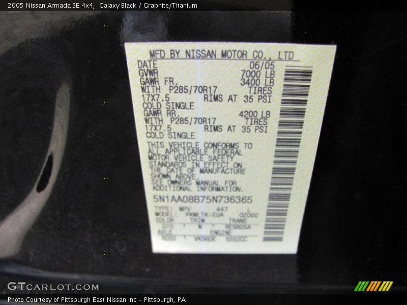 Galaxy Black / Graphite/Titanium 2005 Nissan Armada SE 4x4