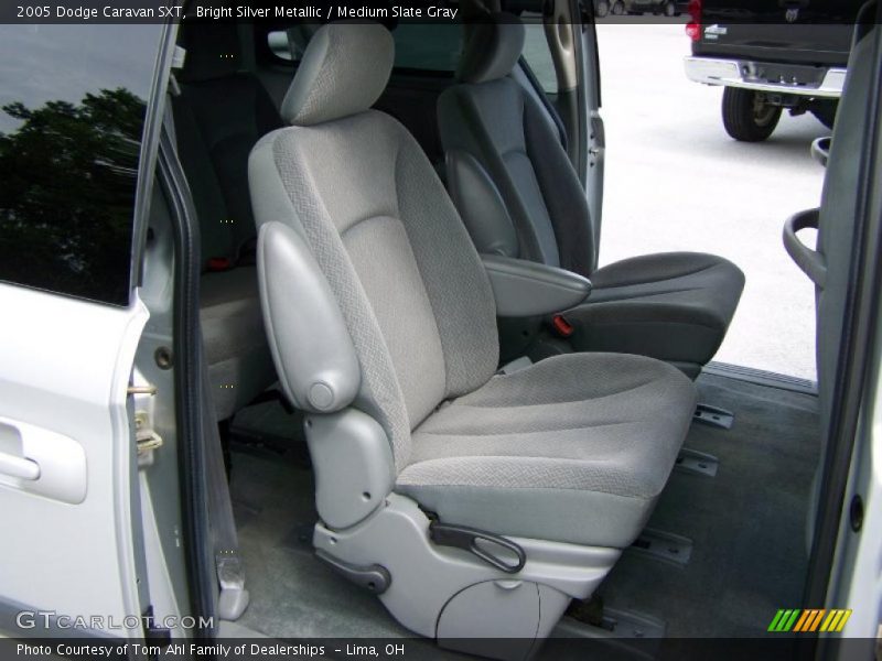 Bright Silver Metallic / Medium Slate Gray 2005 Dodge Caravan SXT