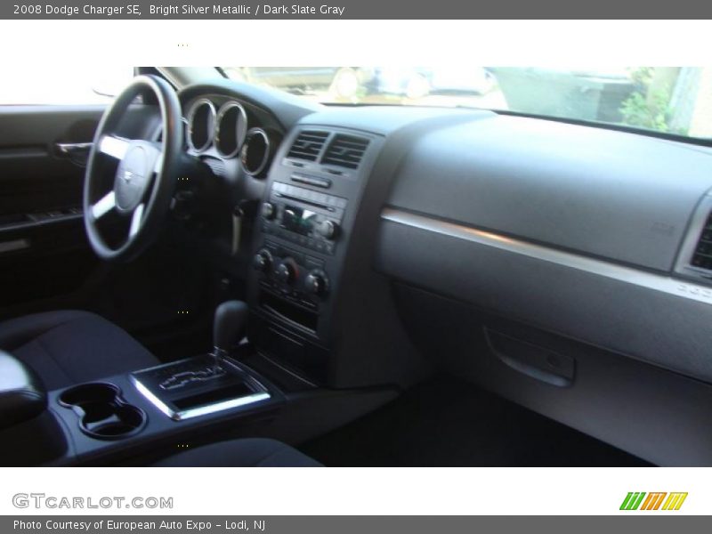 Bright Silver Metallic / Dark Slate Gray 2008 Dodge Charger SE