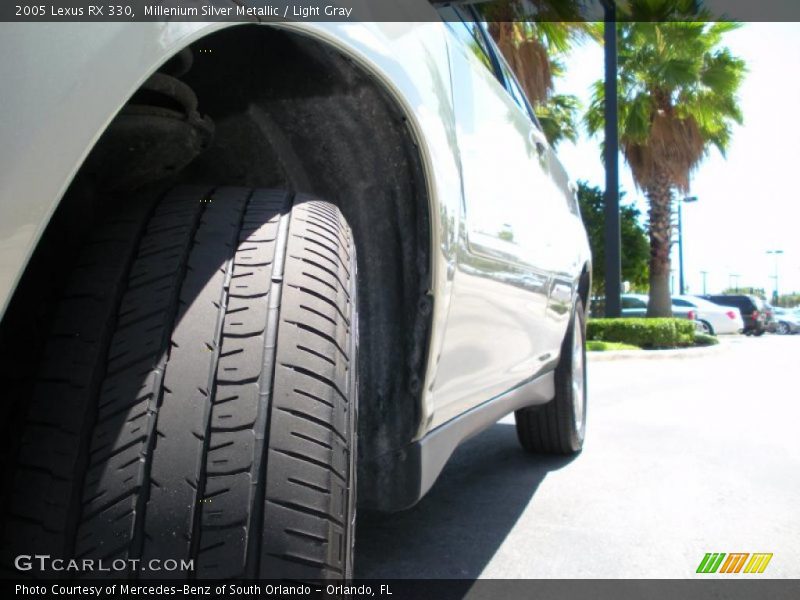 Millenium Silver Metallic / Light Gray 2005 Lexus RX 330