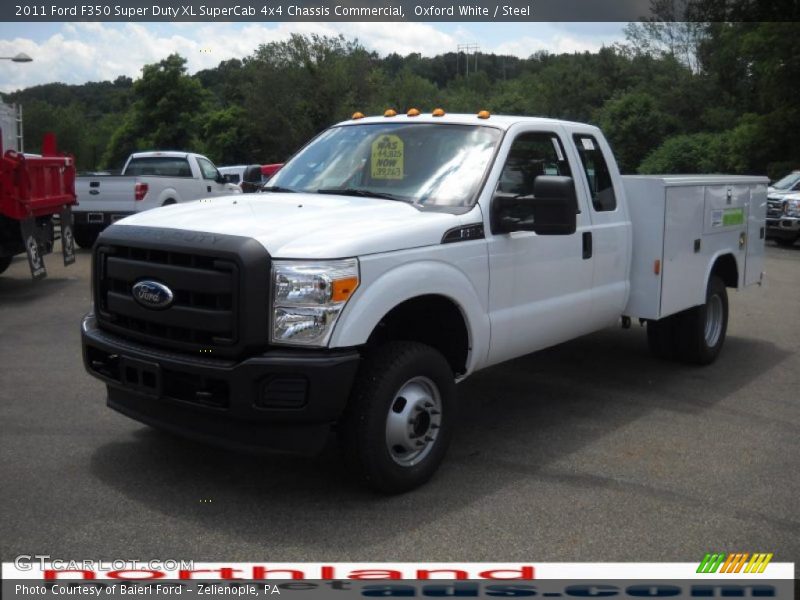 Oxford White / Steel 2011 Ford F350 Super Duty XL SuperCab 4x4 Chassis Commercial