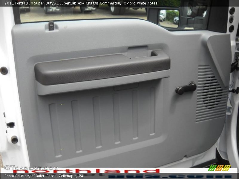 Oxford White / Steel 2011 Ford F350 Super Duty XL SuperCab 4x4 Chassis Commercial