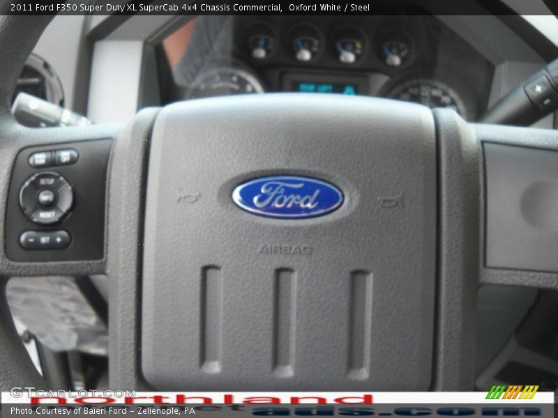 Oxford White / Steel 2011 Ford F350 Super Duty XL SuperCab 4x4 Chassis Commercial