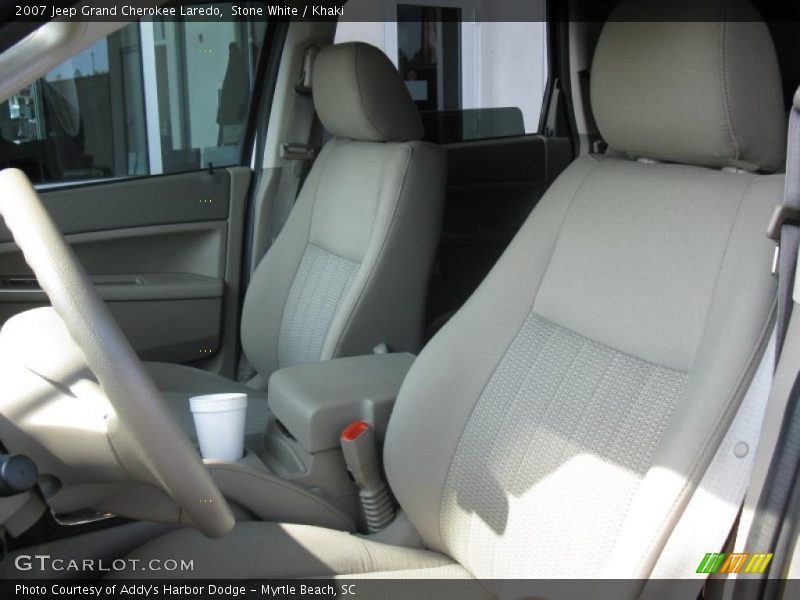 Stone White / Khaki 2007 Jeep Grand Cherokee Laredo