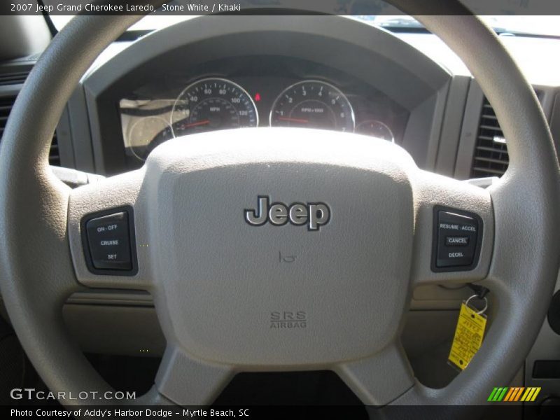 Stone White / Khaki 2007 Jeep Grand Cherokee Laredo