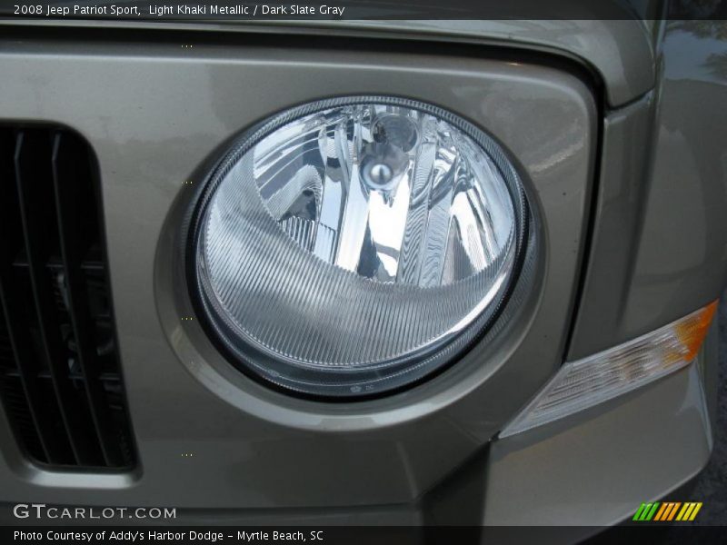 Light Khaki Metallic / Dark Slate Gray 2008 Jeep Patriot Sport