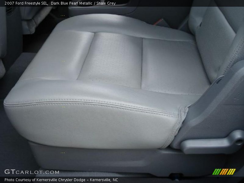 Dark Blue Pearl Metallic / Shale Grey 2007 Ford Freestyle SEL