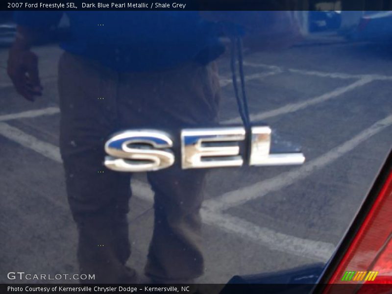 Dark Blue Pearl Metallic / Shale Grey 2007 Ford Freestyle SEL