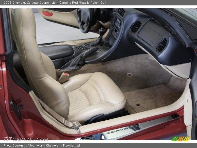 Light Carmine Red Metallic / Light Oak 1998 Chevrolet Corvette Coupe