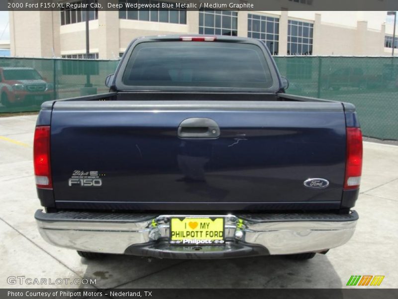 Deep Wedgewood Blue Metallic / Medium Graphite 2000 Ford F150 XL Regular Cab