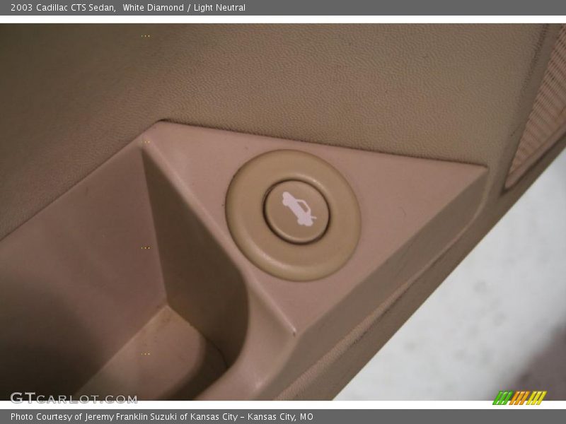 White Diamond / Light Neutral 2003 Cadillac CTS Sedan